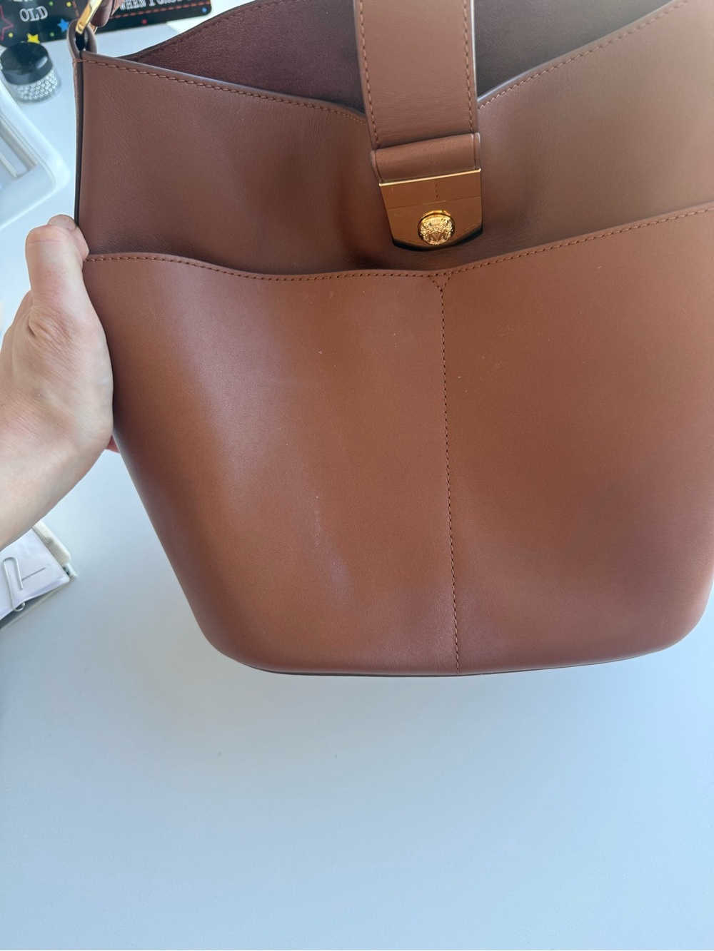 Veronica Beard "The Crest Lock" Leather Bucket Bag - Picture 5 of 6
